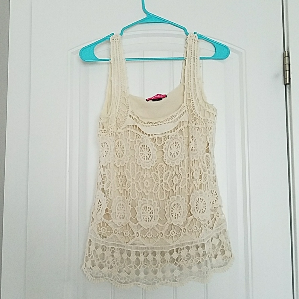 Lace tank top